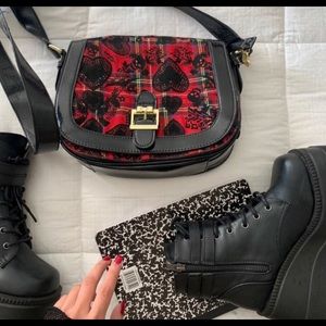 ☠️Gothic Betsy Johnson Plaid Crossbow Purse☠️